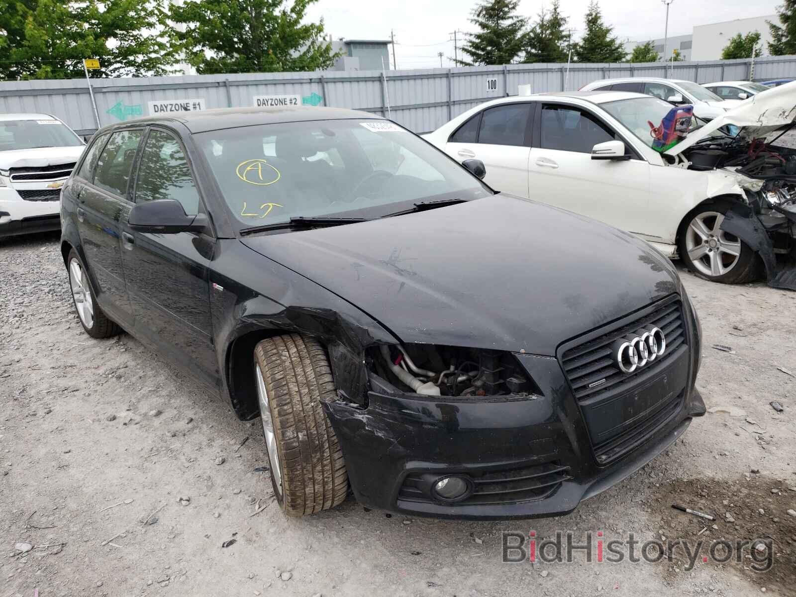 Photo WAUMFCFM6CA042583 - AUDI A3 2012