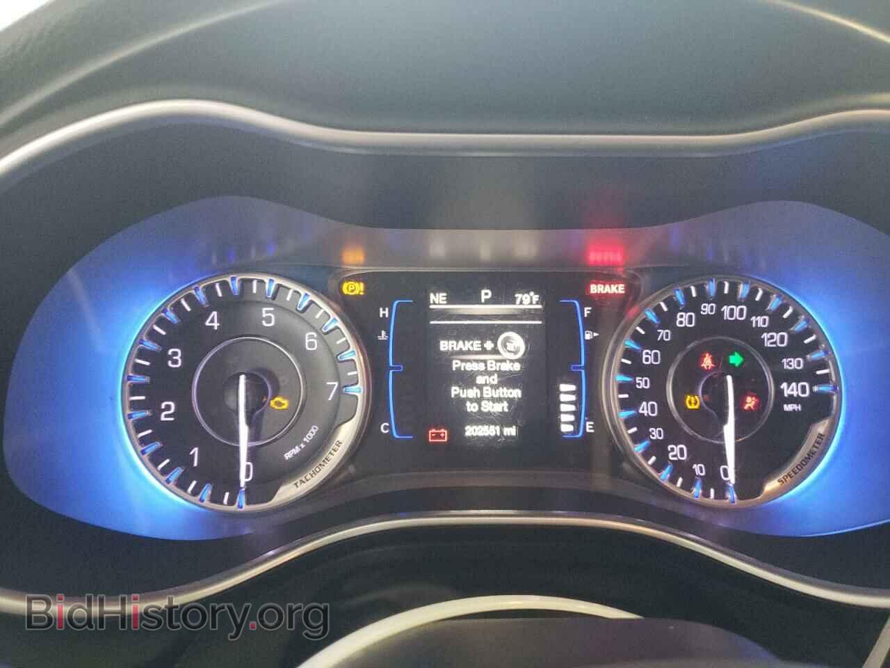 2015 CHRYSLER 200 - VIN: 1C3CCCAB1FN574144 - Фото 9