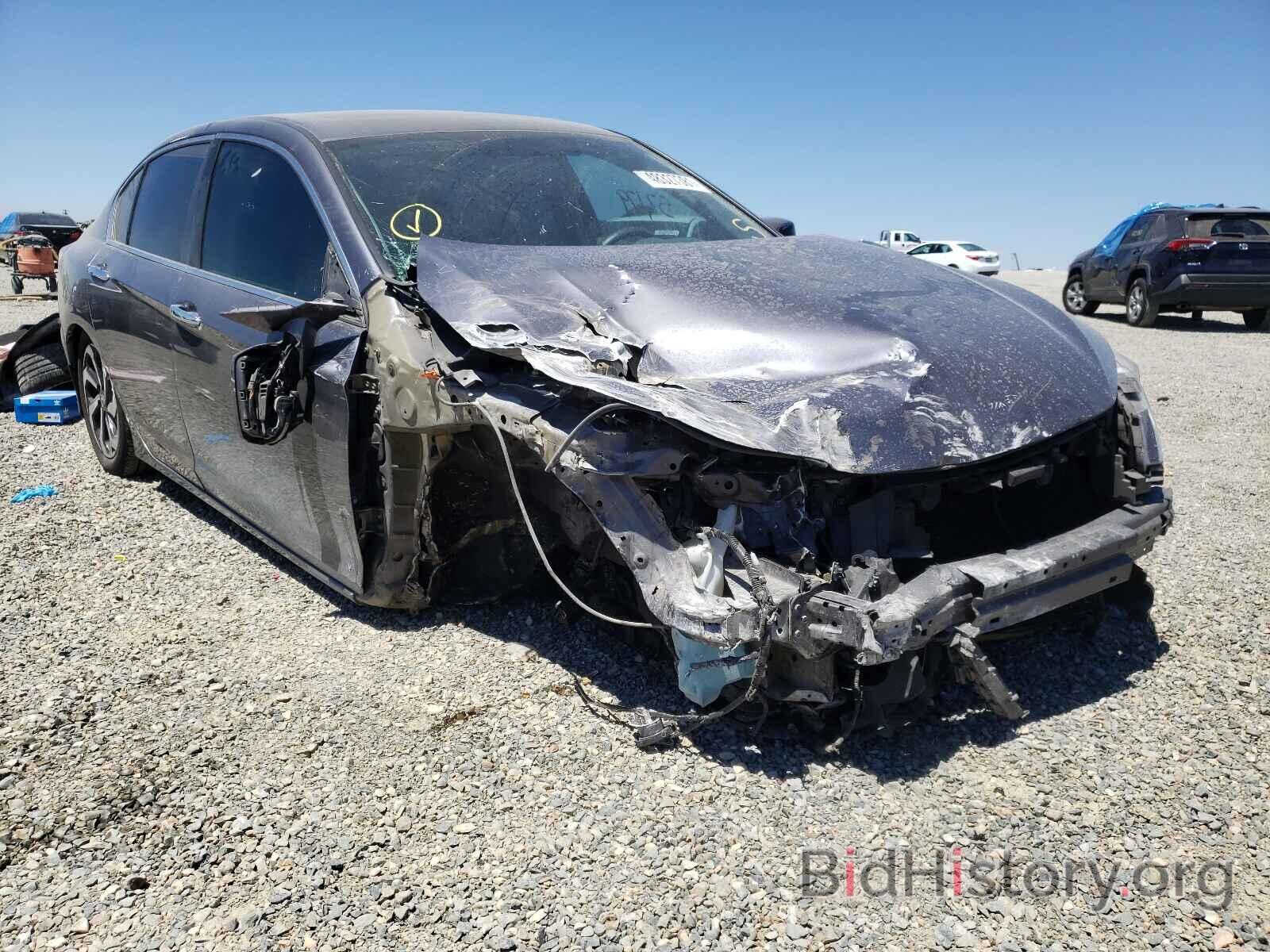 Photo 1HGCR2F71HA209208 - HONDA ACCORD 2017