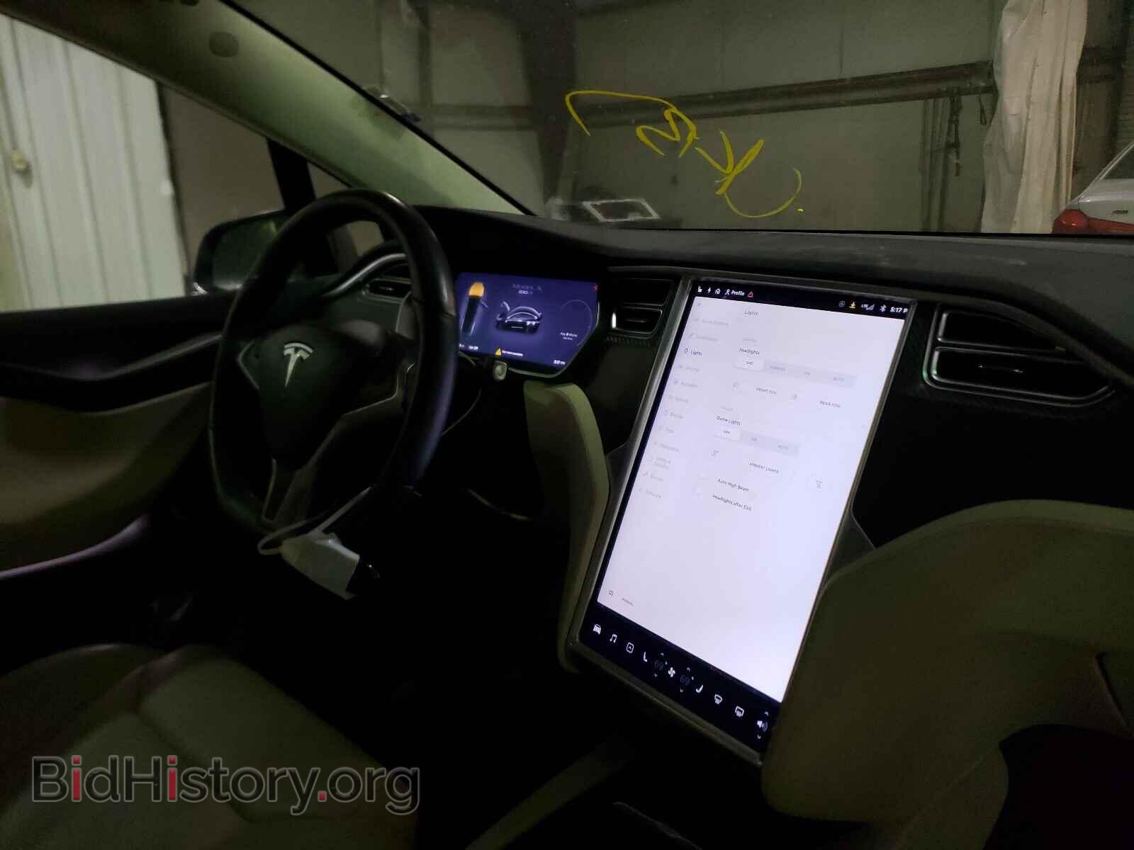 2017 TESLA MODEL X - VIN: 5YJXCDE23HF077143 - Photo 9