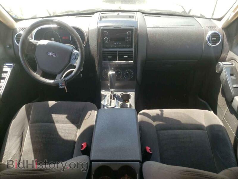 2010 Ford EXPLORER (VIN 1FMEU6DE0AUA13159) — фото 8 из 12