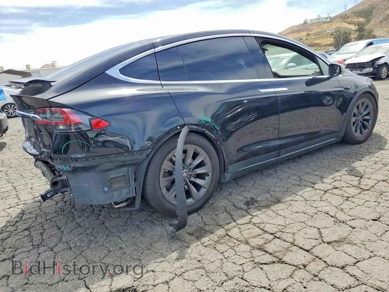 2017 TESLA MODEL X - VIN: 5YJXCBE23HF077258 - Фото 3