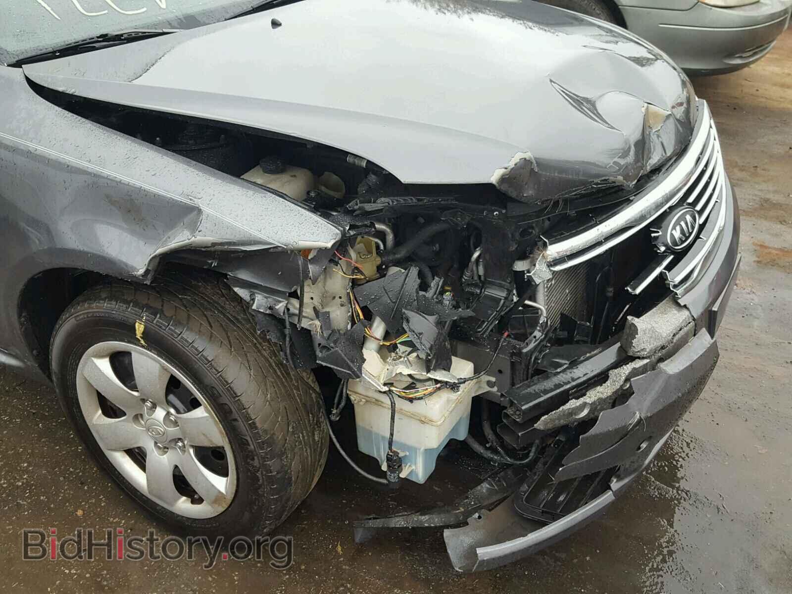 2009 KIA OPTIMA - VIN: KNAGE228595360067 - Фото 9