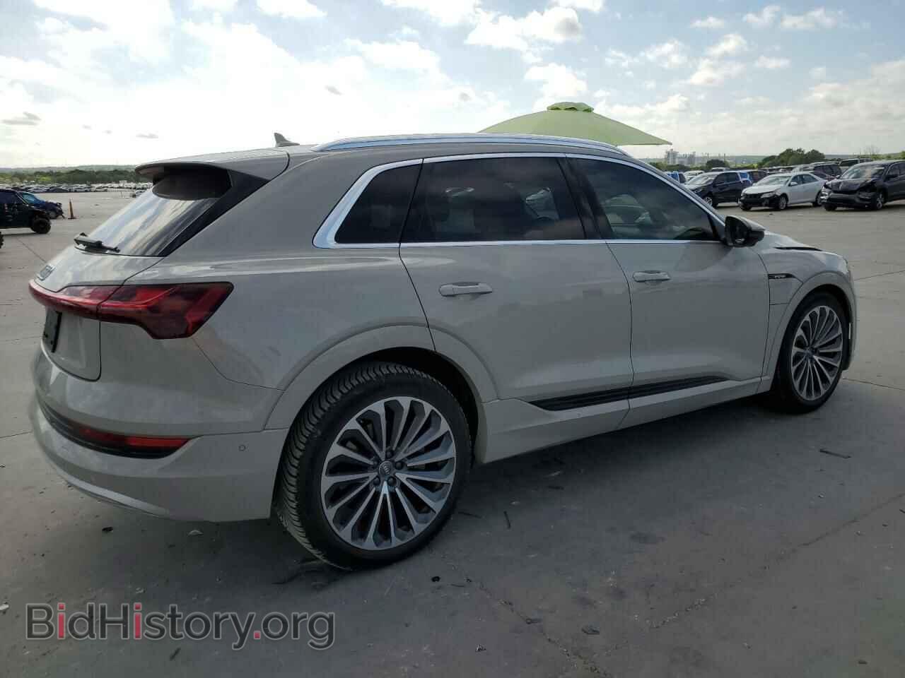 2019 AUDI E-TRON - VIN: WA1VABGEXKB011122 - Photo 3
