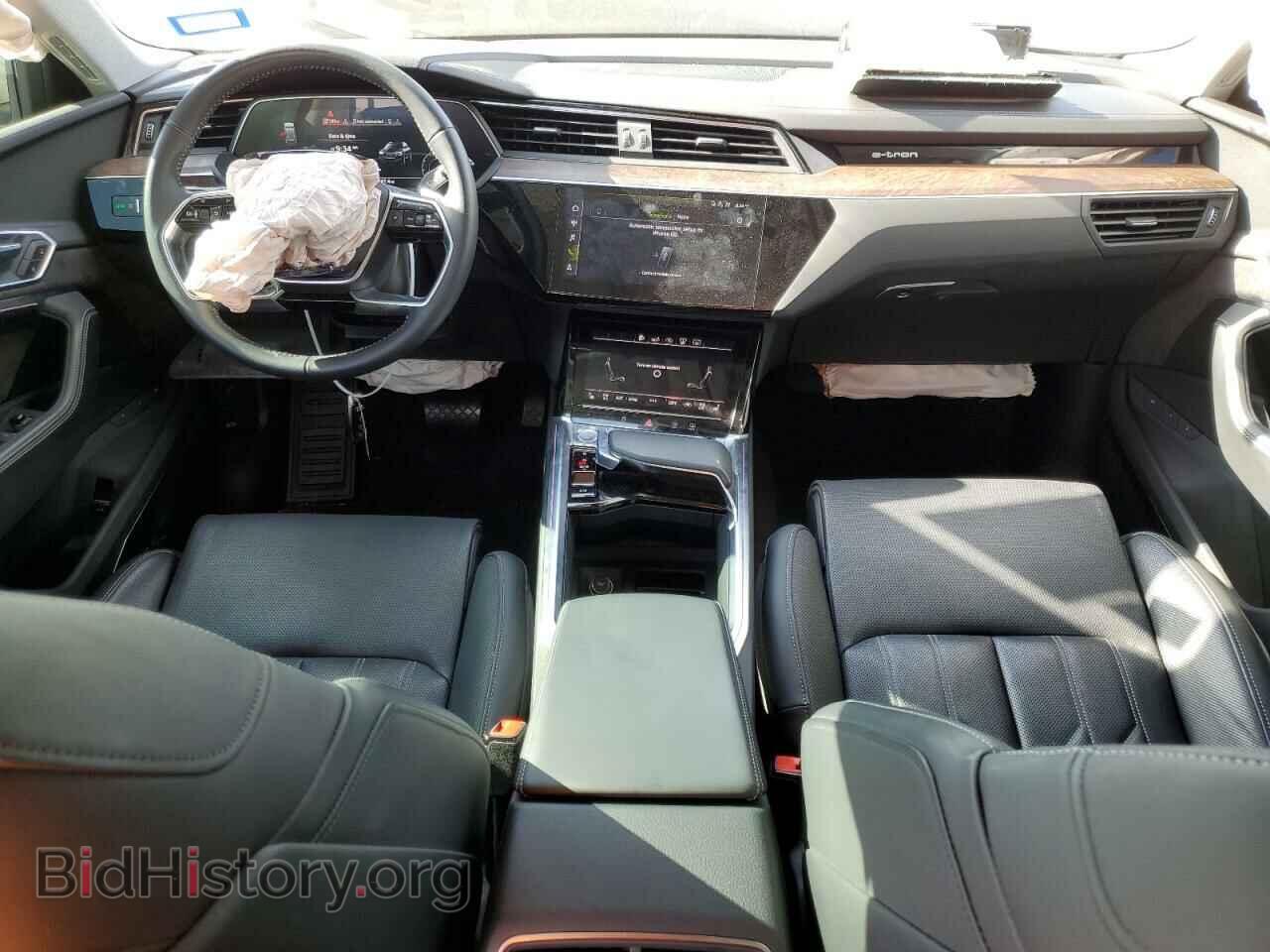 2019 AUDI E-TRON - VIN: WA1VABGEXKB011122 - Photo 8