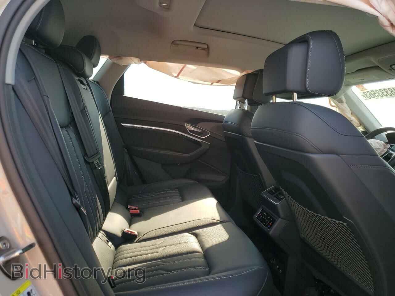 2019 AUDI E-TRON - VIN: WA1VABGEXKB011122 - Photo 10