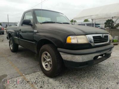 2000 Mazda B2500, черный — VIN 4F4YR12C2YTM29650, Copart