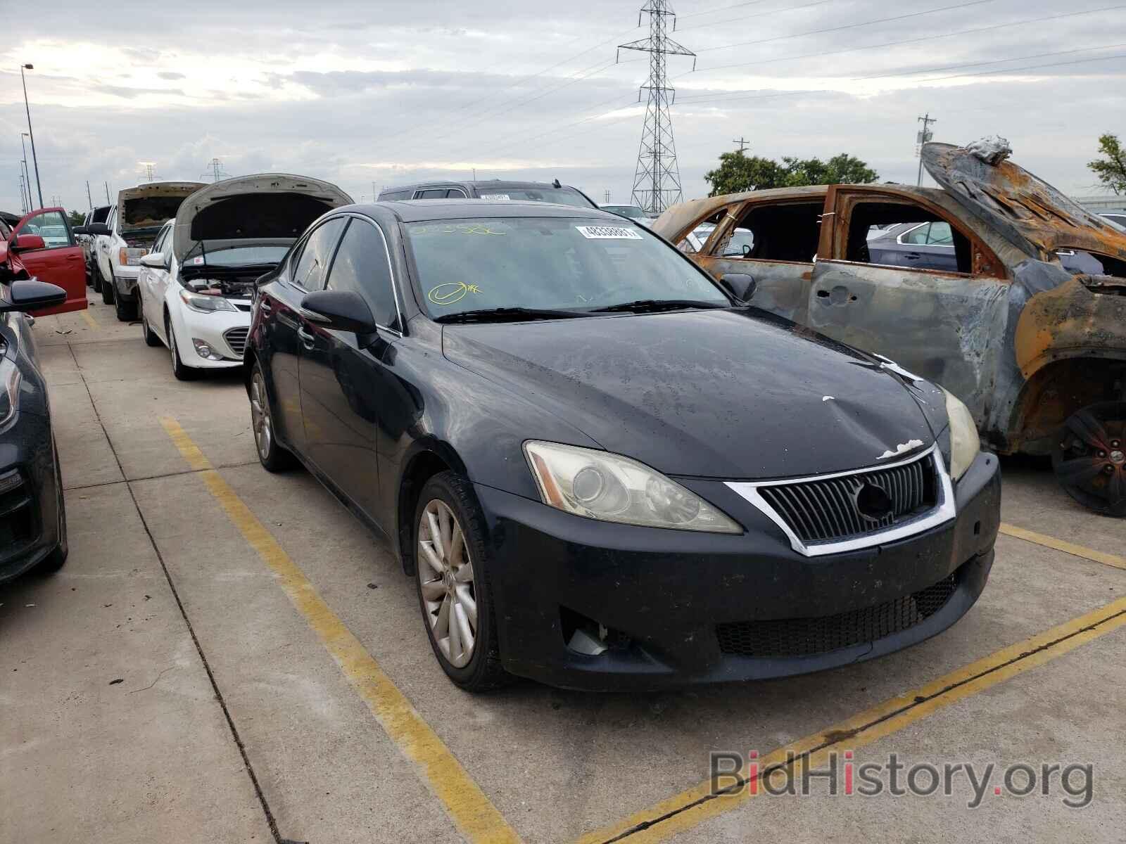 Photo JTHCK262X95033582 - LEXUS IS 2009