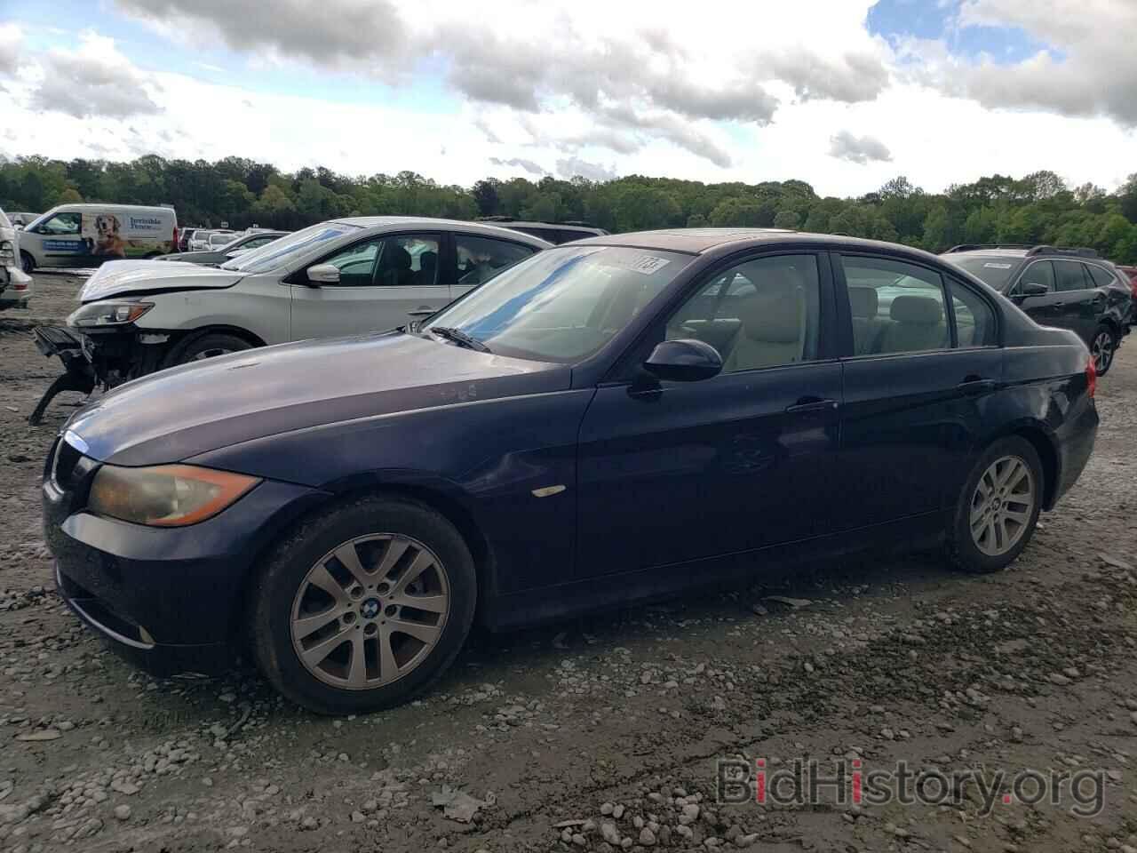 Photo WBAVC53547FZ72643 - BMW 3 SERIES 2007