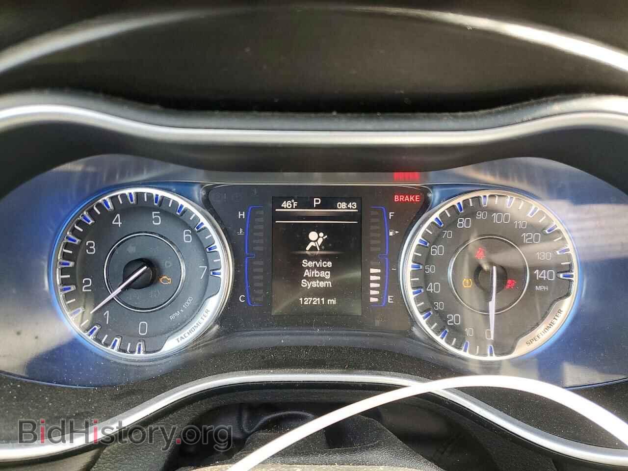 2015 CHRYSLER 200 - VIN: 1C3CCCAB5FN716057 - Фото 9