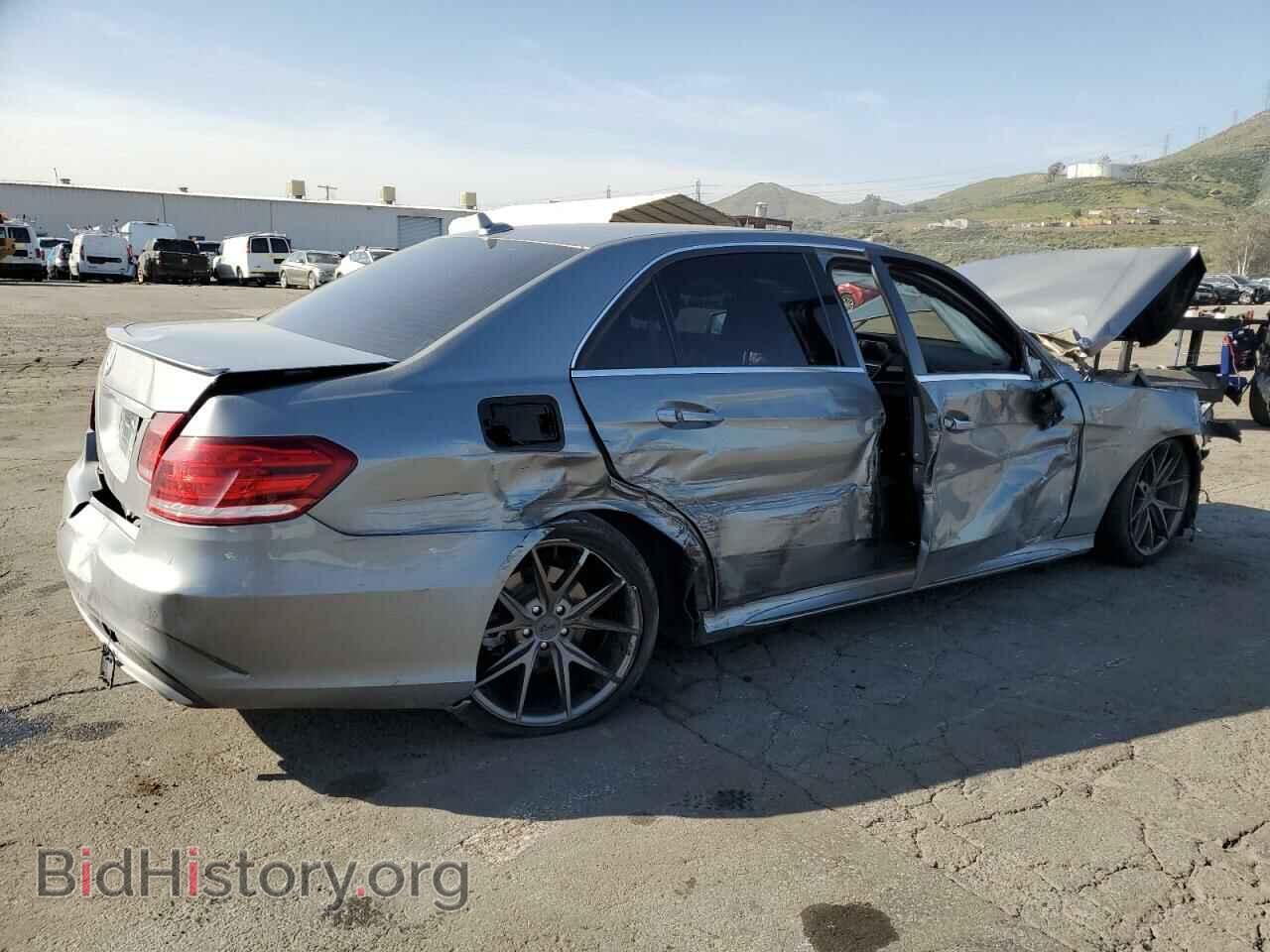 2014 MERCEDES-BENZ E-CLASS - VIN: WDDHF5KB7EA777411 - Фото 3