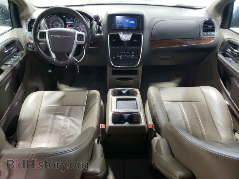 2011 Chrysler MINIVAN (VIN 2A4RR8DG2BR799639) — фото 8 из 13