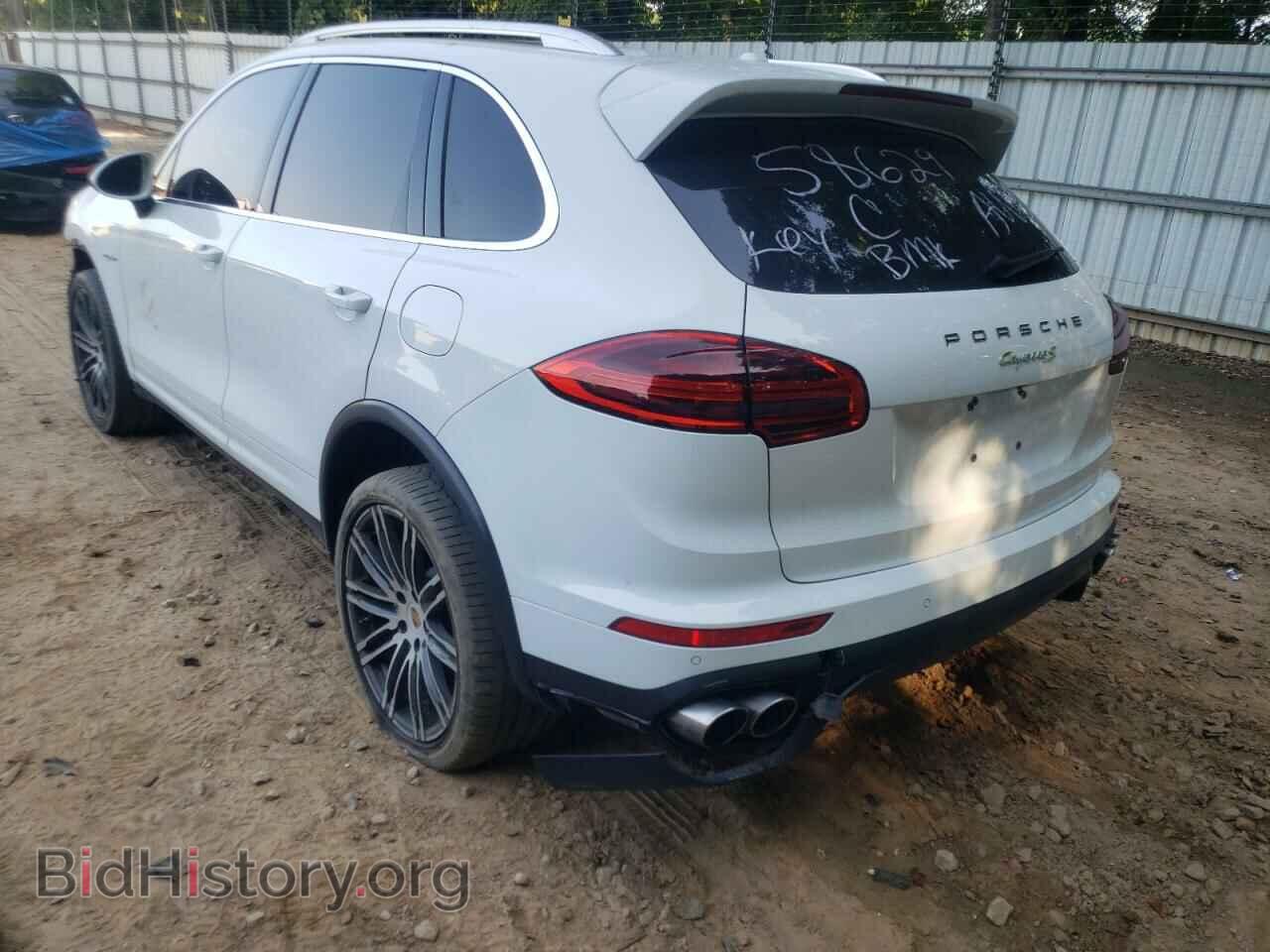 2016 PORSCHE CAYENNE - VIN: WP1AE2A25GLA58629 - Photo 3