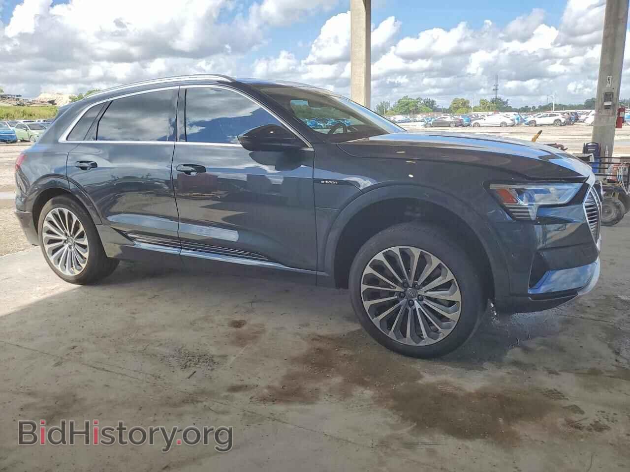 2019 AUDI E-TRON - VIN: WA1VAAGEXKB023023 - Фото 4