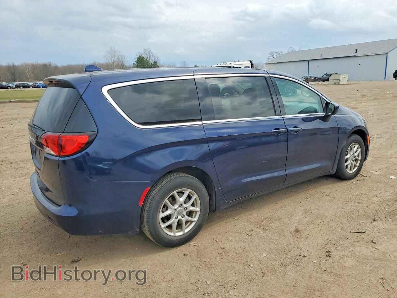 2017 CHRYSLER PACIFICA - VIN: 2C4RC1DGXHR577633 - Photo 3