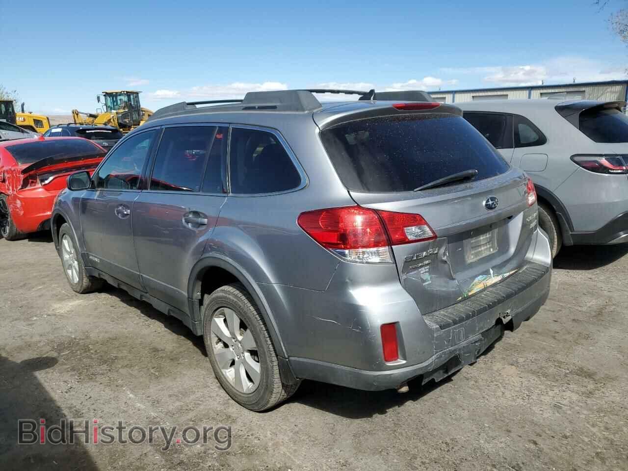 2011 SUBARU OUTBACK - VIN: 4S4BRBFC1B3355476 - Фото 2