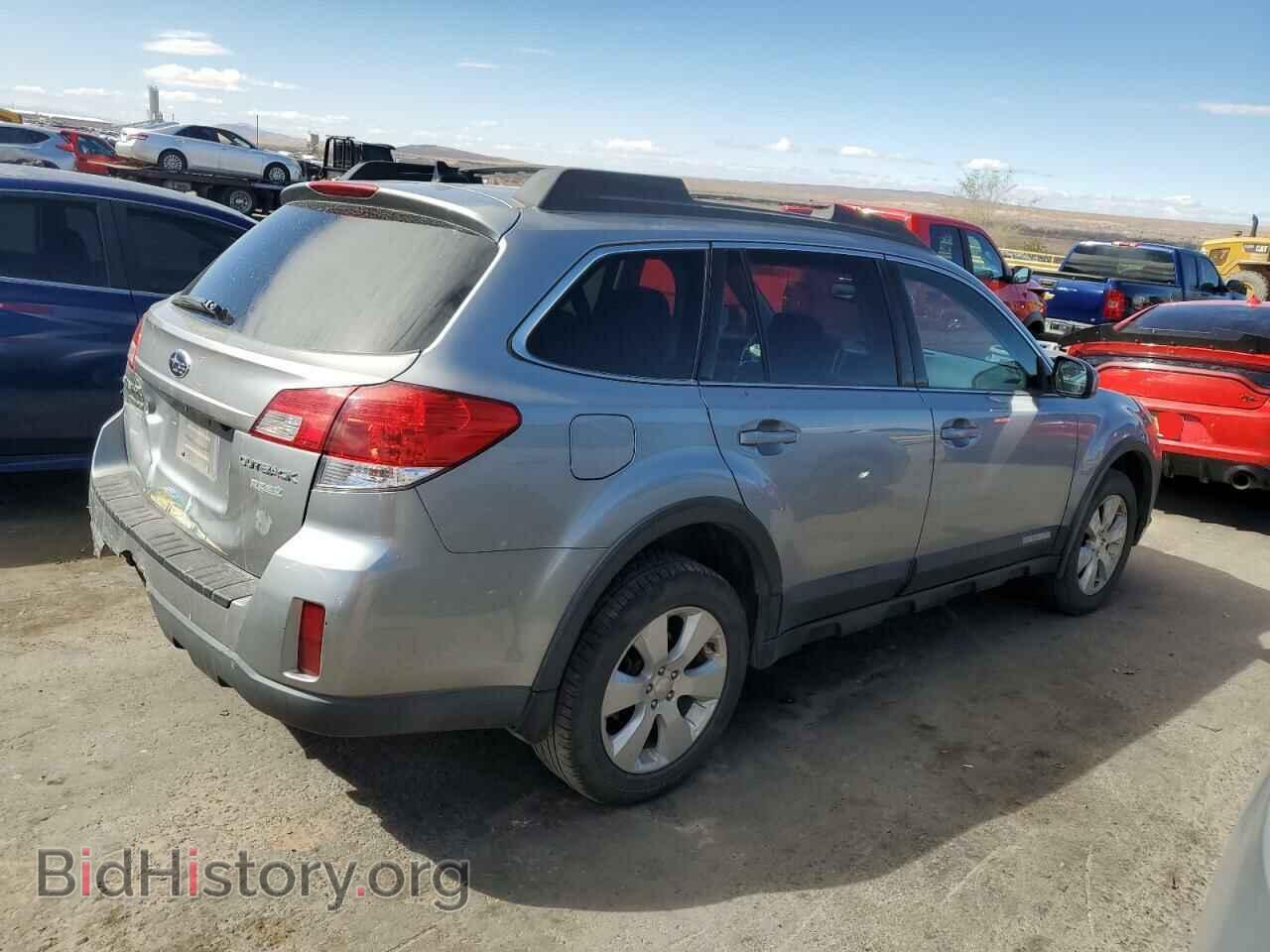 2011 SUBARU OUTBACK - VIN: 4S4BRBFC1B3355476 - Фото 3