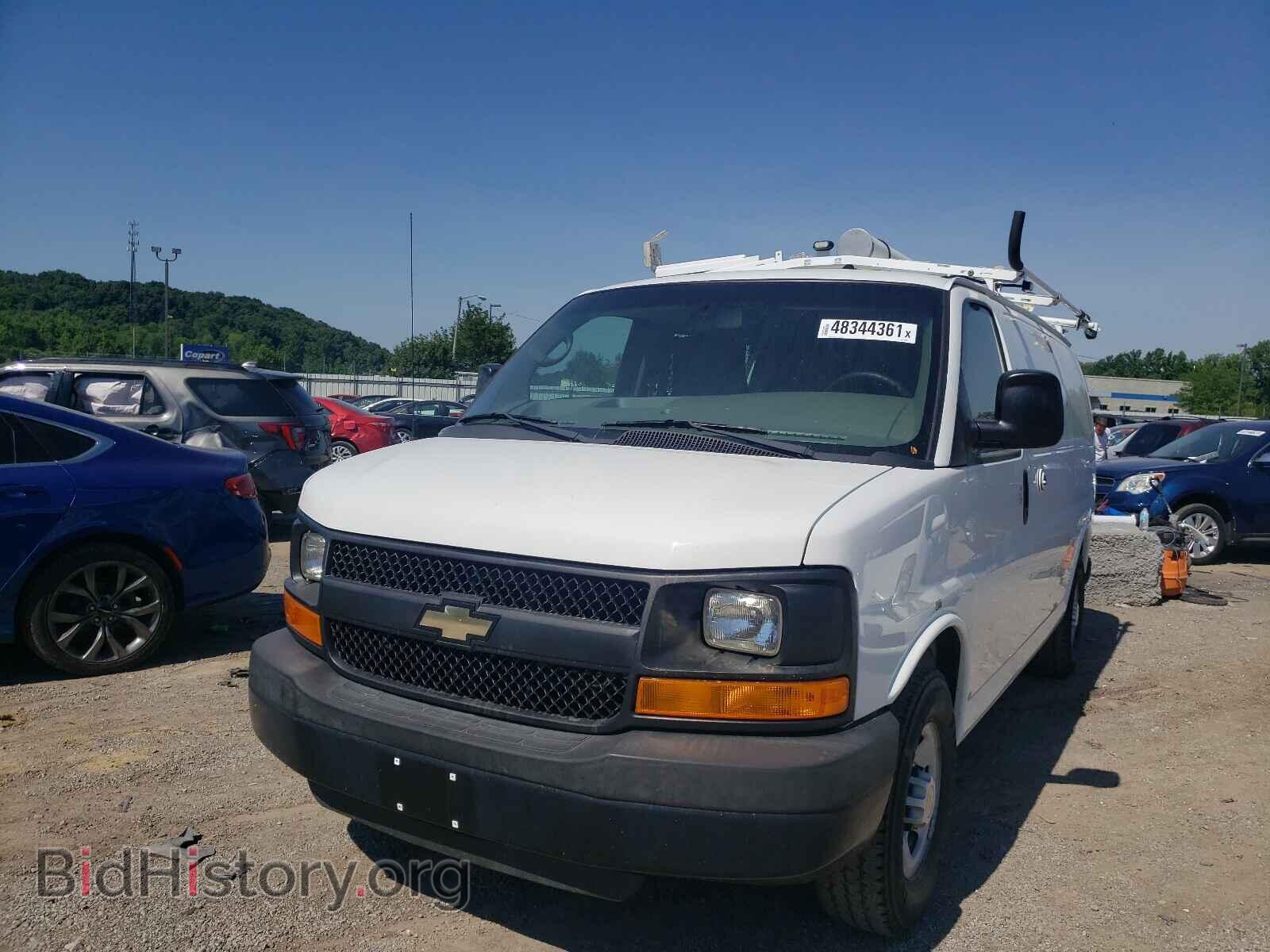 2013 CHEVROLET EXPRESS - VIN: 1GCWGFCB5D1902407 - Фото 2
