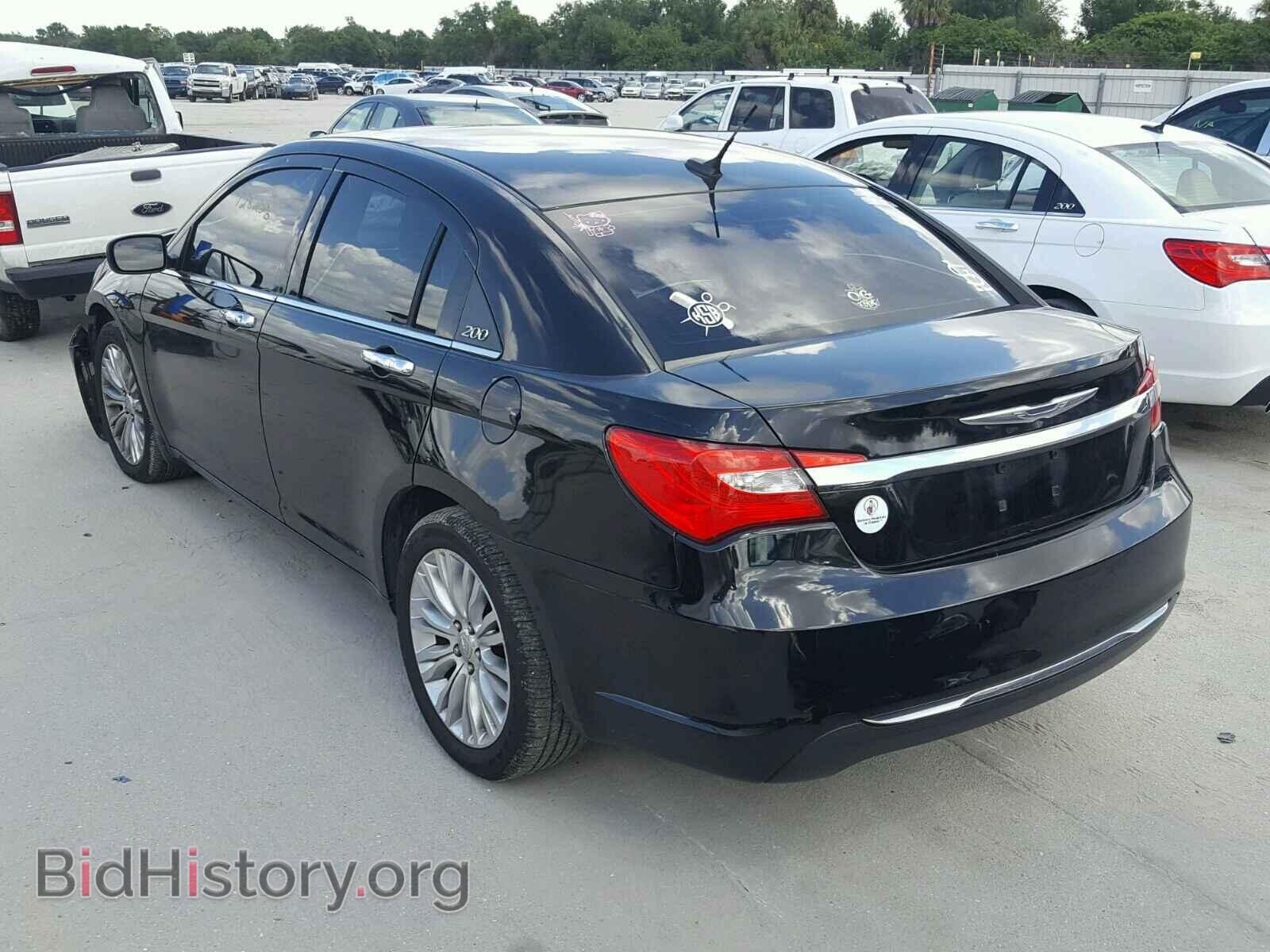 2011 CHRYSLER 200 - VIN: 1C3BC2FB5BN579761 - Фото 3