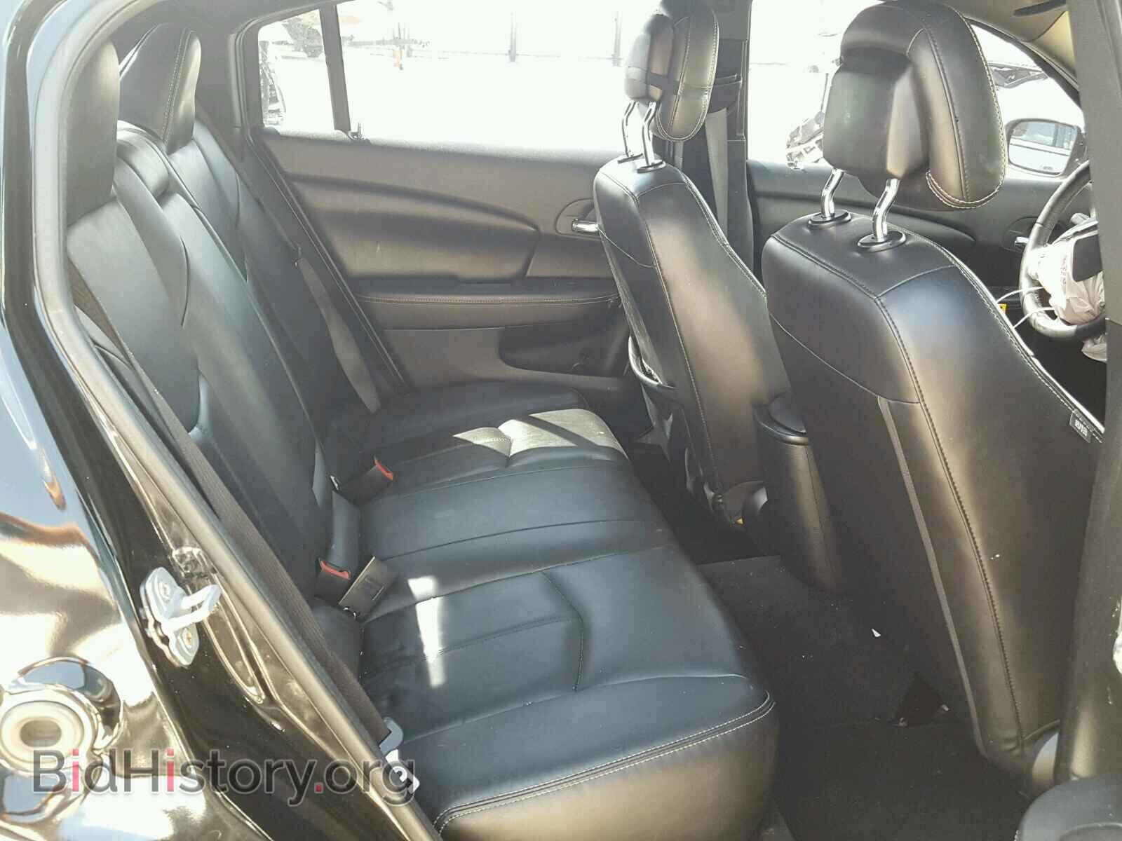 2011 CHRYSLER 200 - VIN: 1C3BC2FB5BN579761 - Фото 6