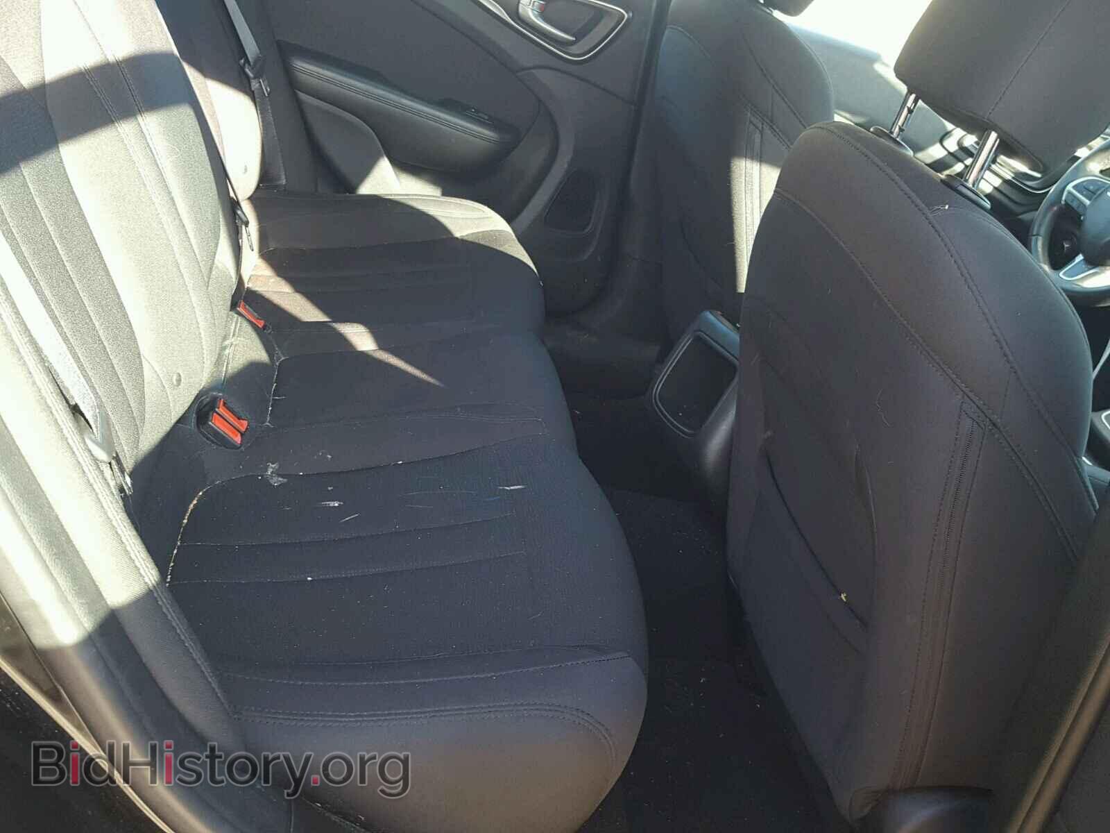 2015 CHRYSLER 200 - VIN: 1C3CCCAB2FN725282 - Photo 6