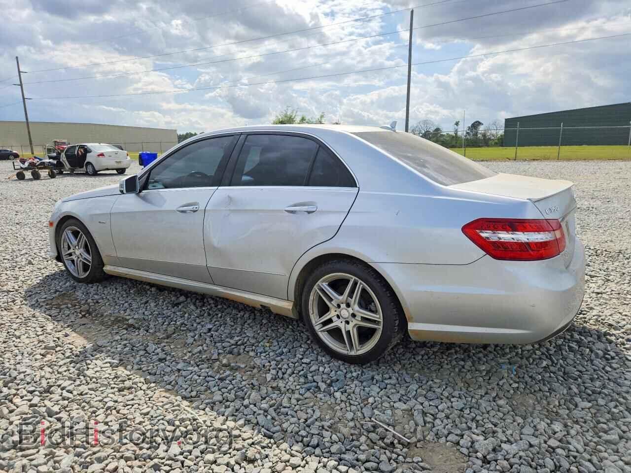 2012 MERCEDES-BENZ E-CLASS - VIN: WDDHF5KB6CA634818 - Фото 2