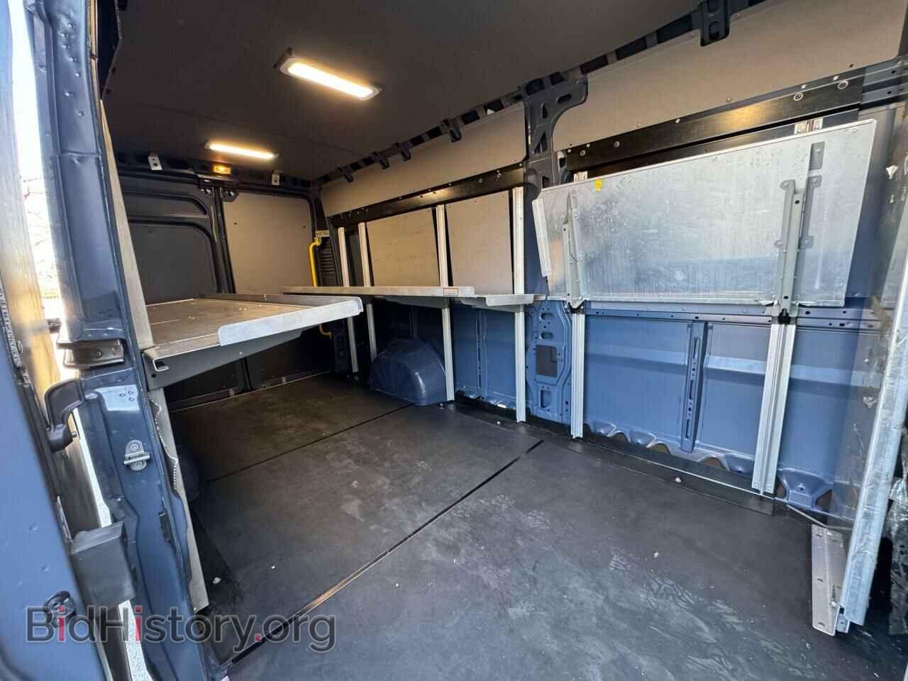 2019 RAM All Models - VIN: 3C6URVJG1KE551832 - Фото 6