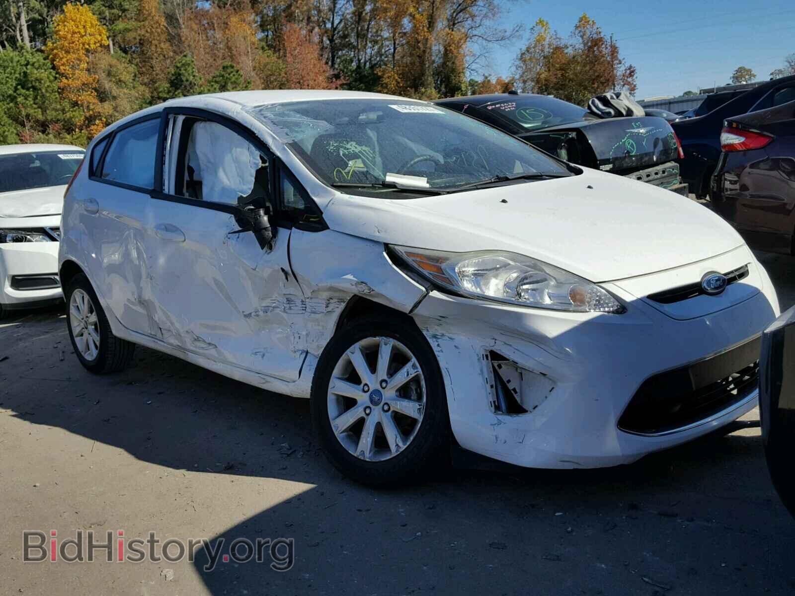 Photo 3FADP4EJ9BM225383 - FORD FIESTA 2011