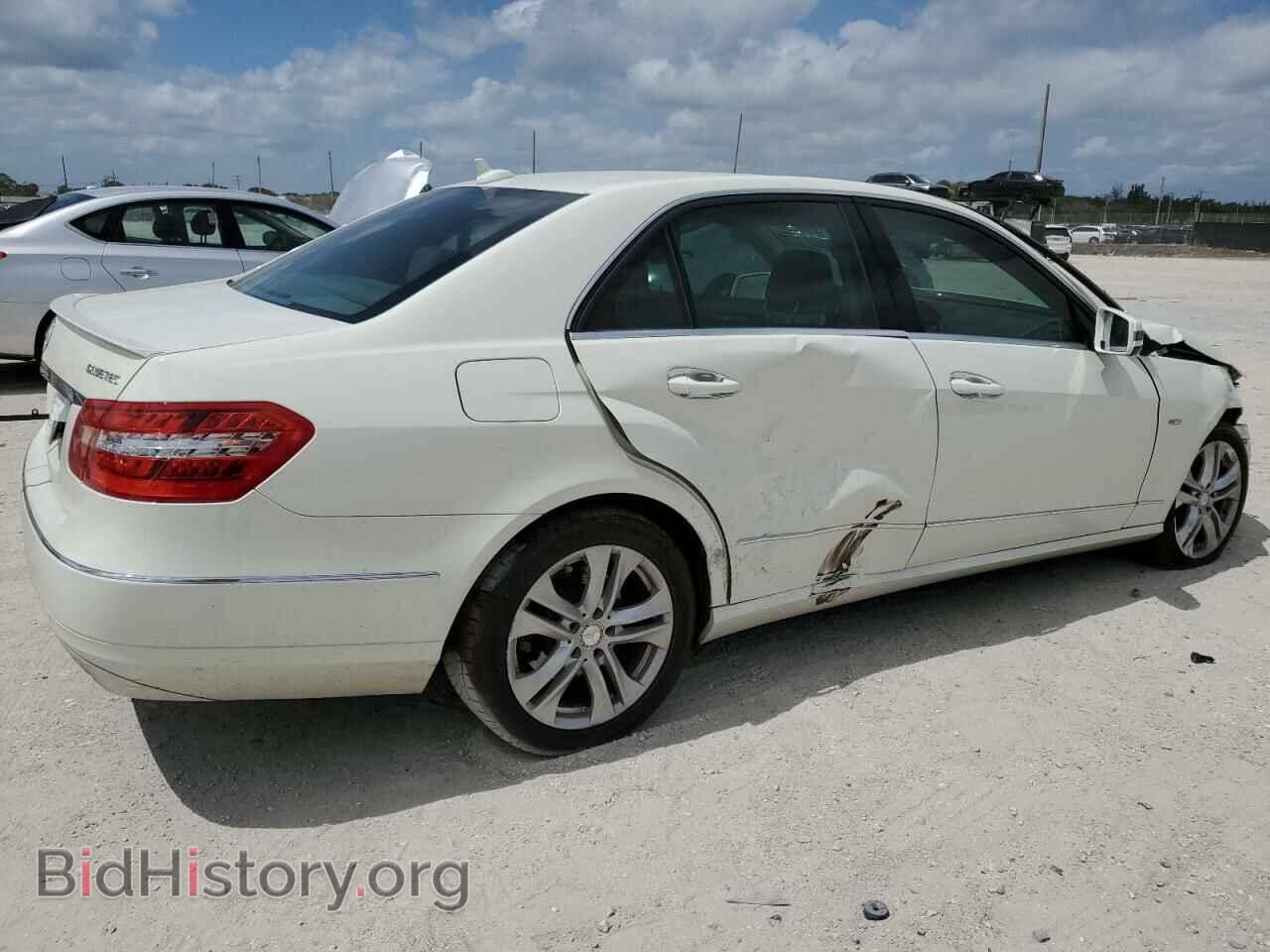 2011 MERCEDES-BENZ E-CLASS - VIN: WDDHF2EB7BA359534 - Фото 3