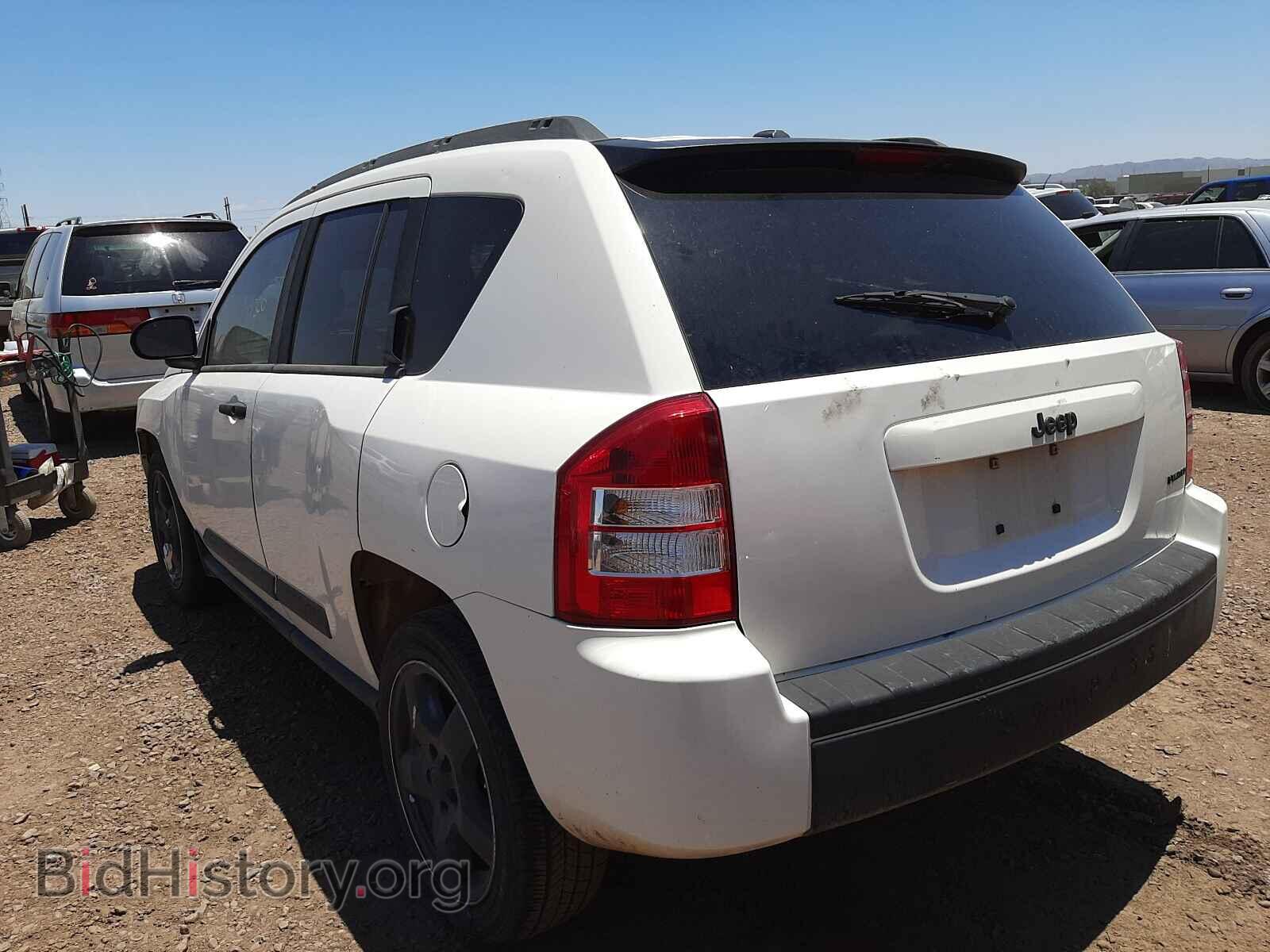 2007 JEEP COMPASS - VIN: 1J8FT57WX7D104015 - Фото 3