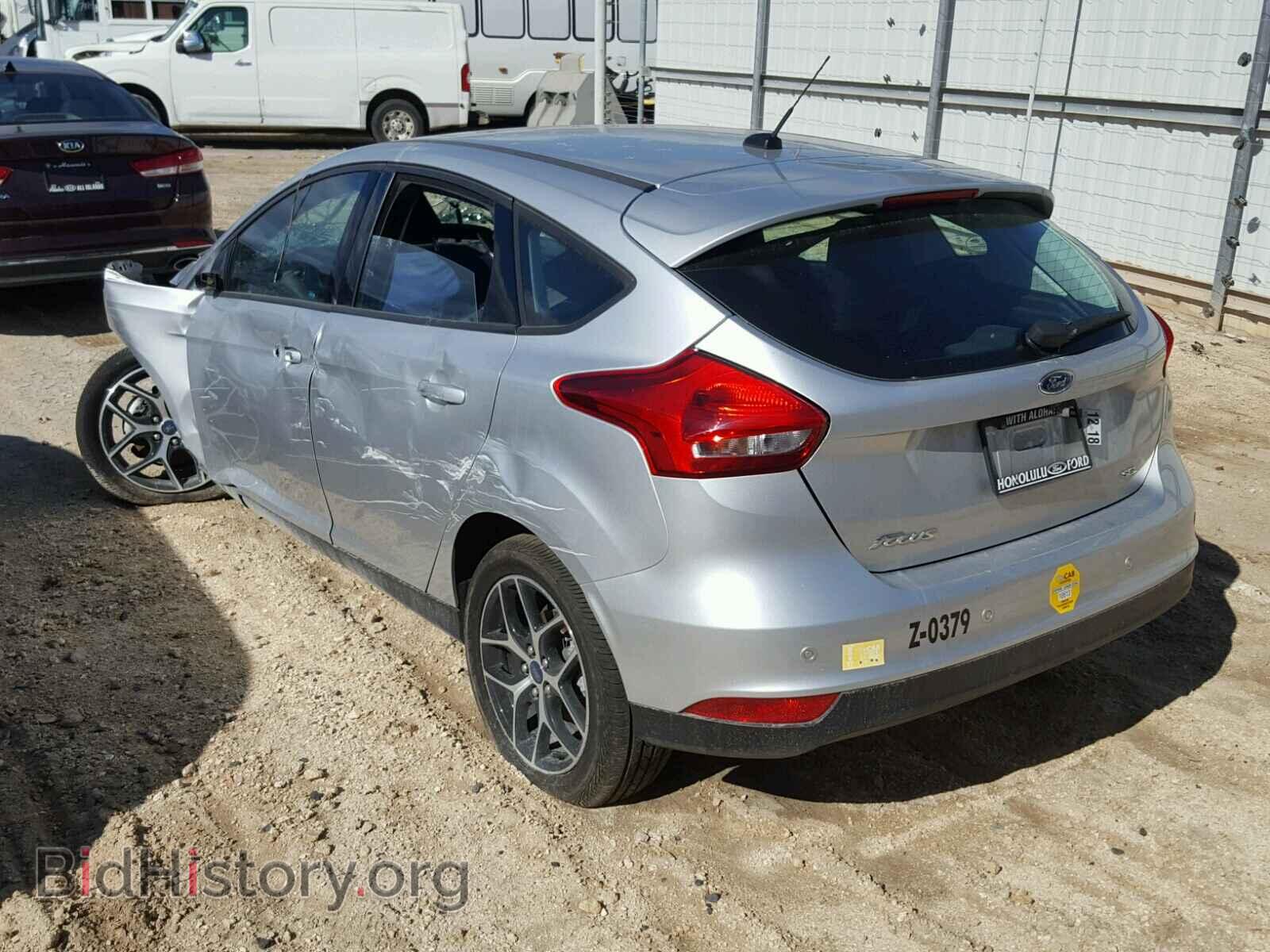 2017 FORD FOCUS - VIN: 1FADP3M2XHL206548 - Фото 3