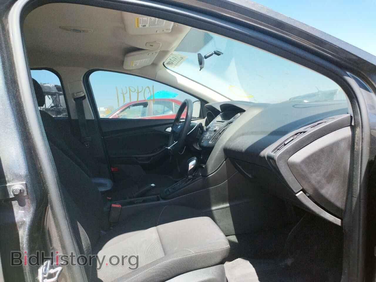2017 FORD FOCUS - VIN: 1FADP3F26HL303971 - Photo 5