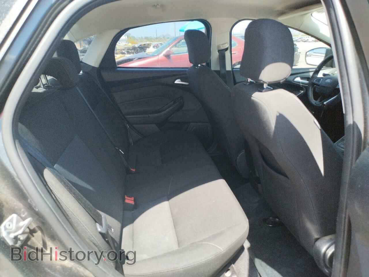 2017 FORD FOCUS - VIN: 1FADP3F26HL303971 - Photo 6