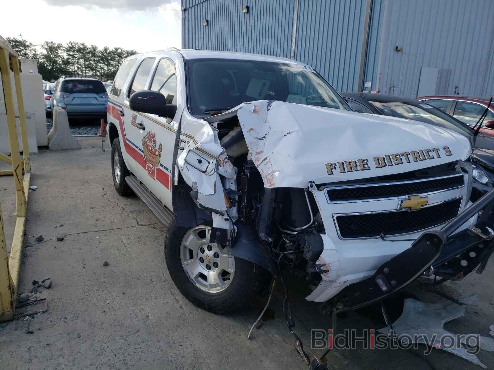 Photo 1GNSK2E07ER185536 - CHEVROLET TAHOE 2014