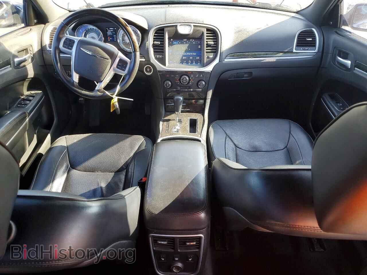 2014 CHRYSLER 300 - VIN: 2C3CCAET5EH118002 - Фото 8