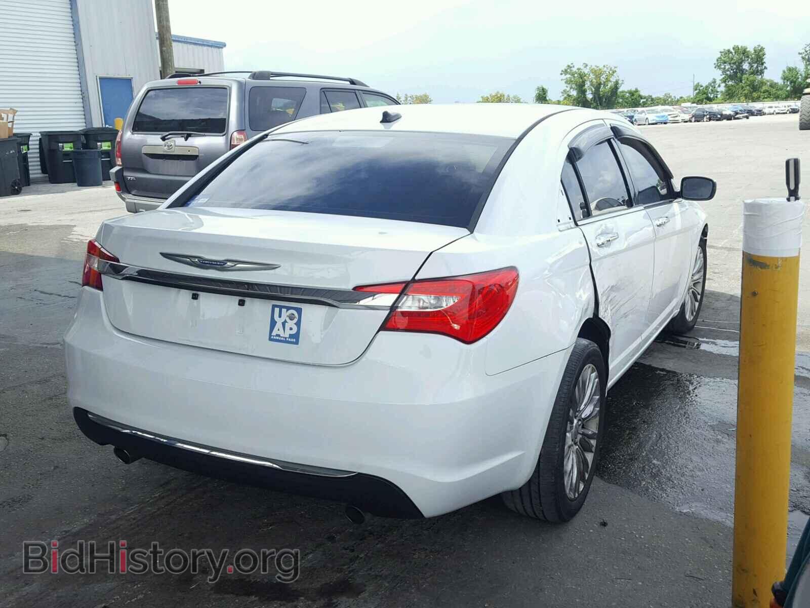 2012 CHRYSLER 200 - VIN: 1C3CCBCG2CN308677 - Фото 4