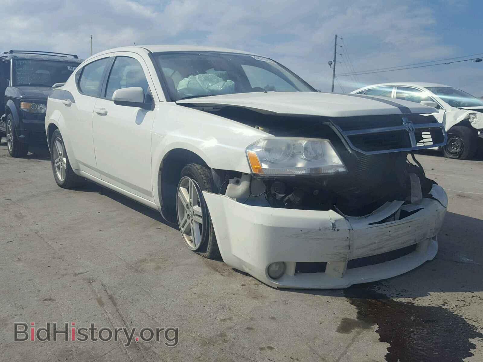 Photo 1B3CC5FB4AN163556 - DODGE AVENGER 2010