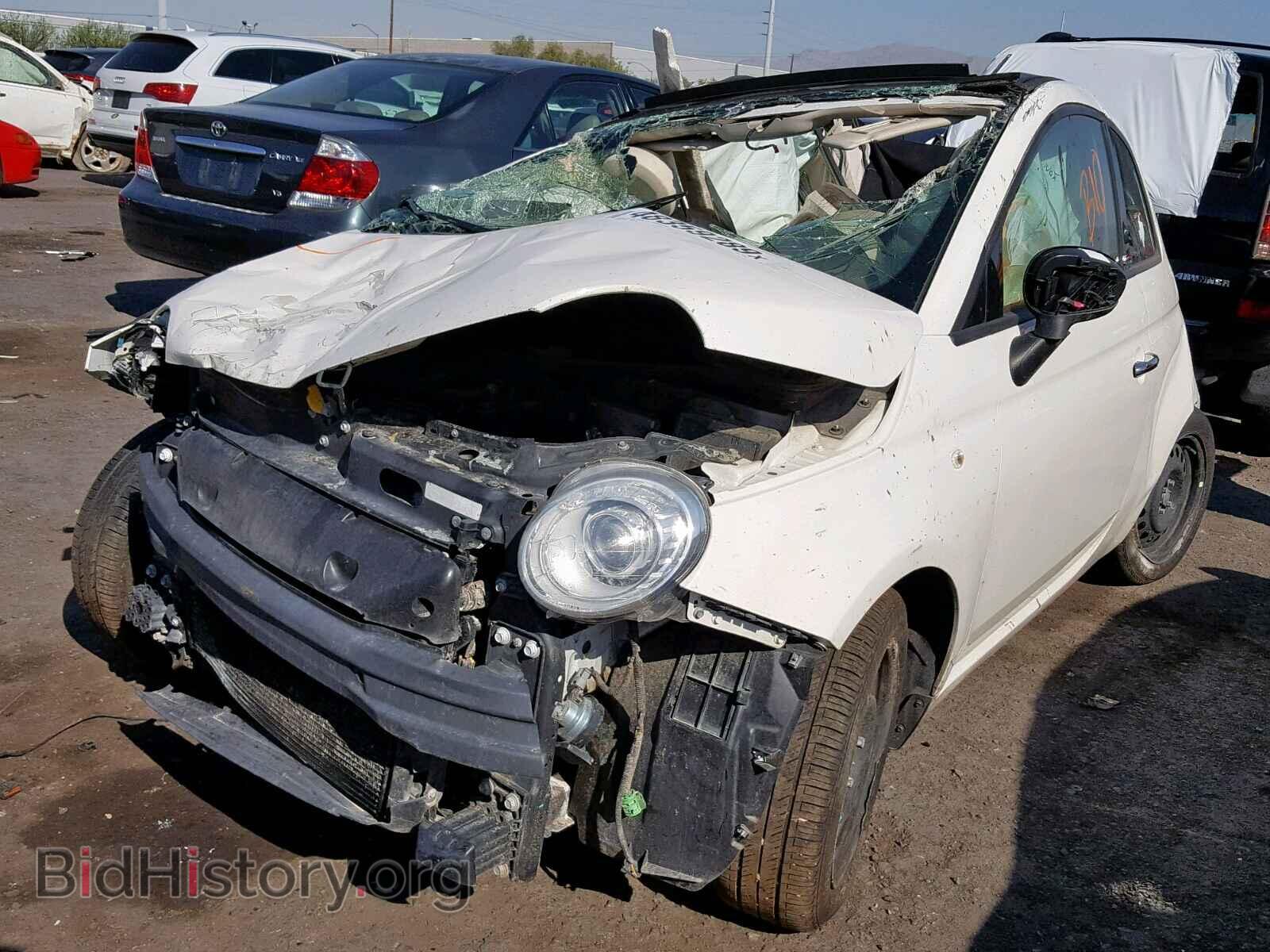 2015 FIAT 500 - VIN: 3C3CFFDR9FT678270 - Photo 2