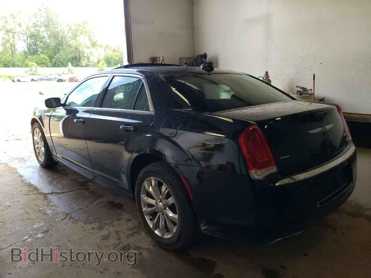 2016 CHRYSLER 300 - VIN: 2C3CCARG0GH321363 - Фото 3