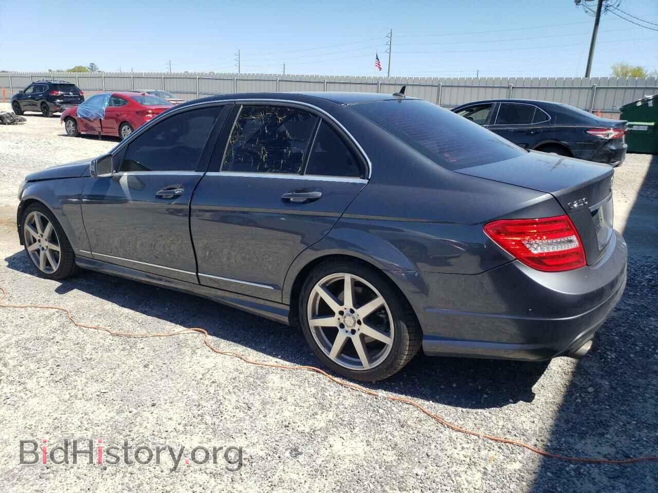 2014 MERCEDES-BENZ C-CLASS - VIN: WDDGF4HB3EA959281 - Фото 2