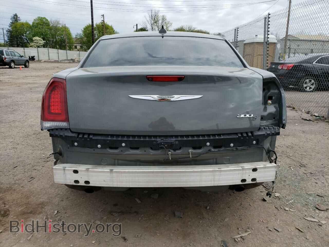 2019 CHRYSLER 300 - VIN: 2C3CCABG0KH565999 - Фото 6