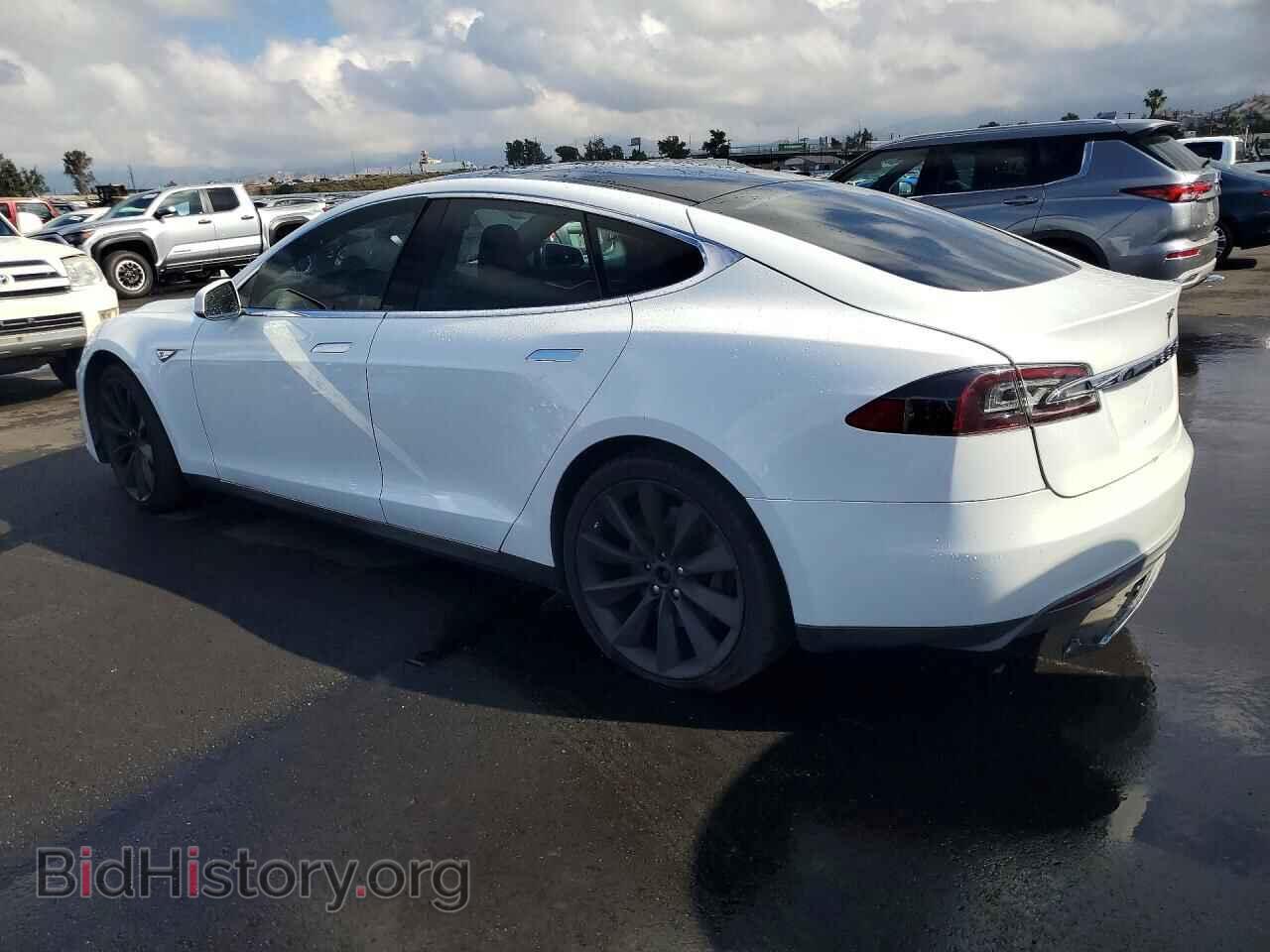2013 TESLA MODEL S - VIN: 5YJSA1CN0DFP13944 - Фото 2