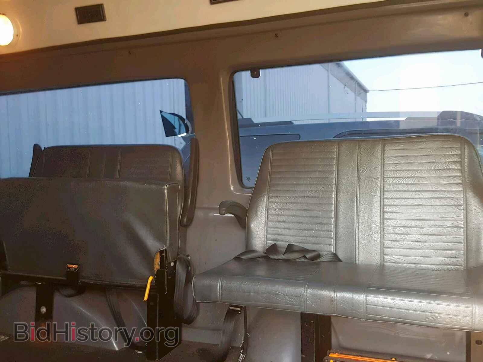 2011 FORD ECONOLINE - VIN: 1FTNE2EW3BDA78560 - Photo 6