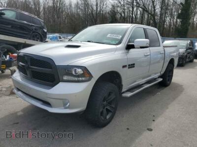 2018 RAM 1500 Sport, серебристый — VIN 1C6RR7MT5JS162178, Copart