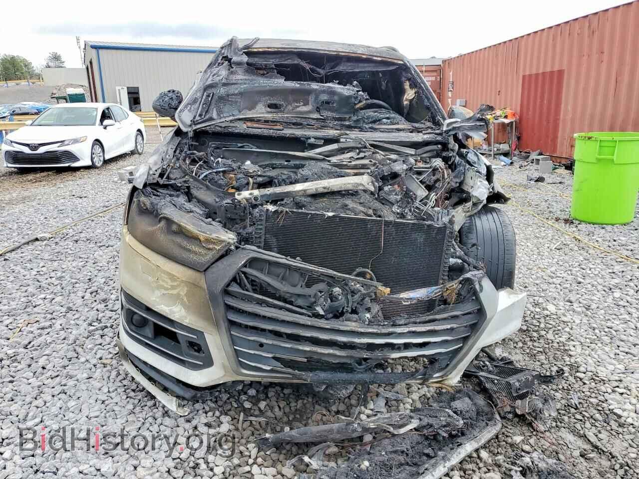 2018 AUDI Q7 - VIN: WA1VAAF76JD021663 - Photo 5