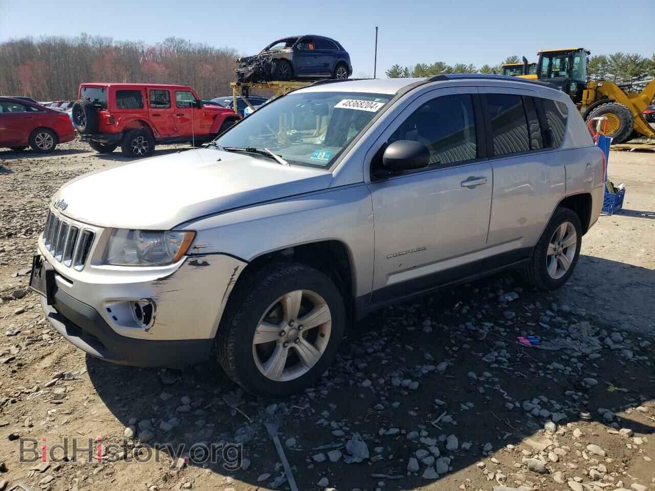 Photo 1C4NJDEB8DD207657 - JEEP COMPASS 2013