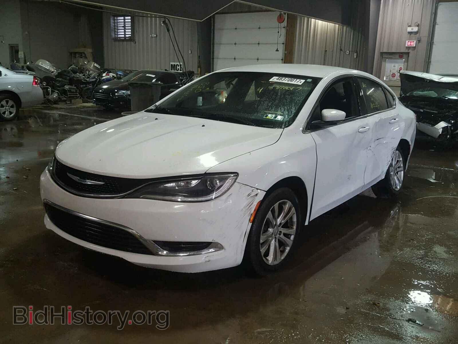 2015 CHRYSLER 200 - VIN: 1C3CCCAB1FN721854 - Фото 2
