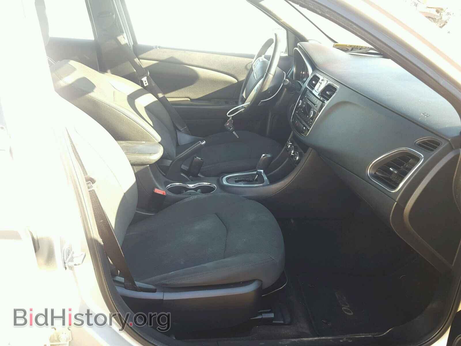 2012 CHRYSLER 200 - VIN: 1C3CCBBB9CN130434 - Фото 5