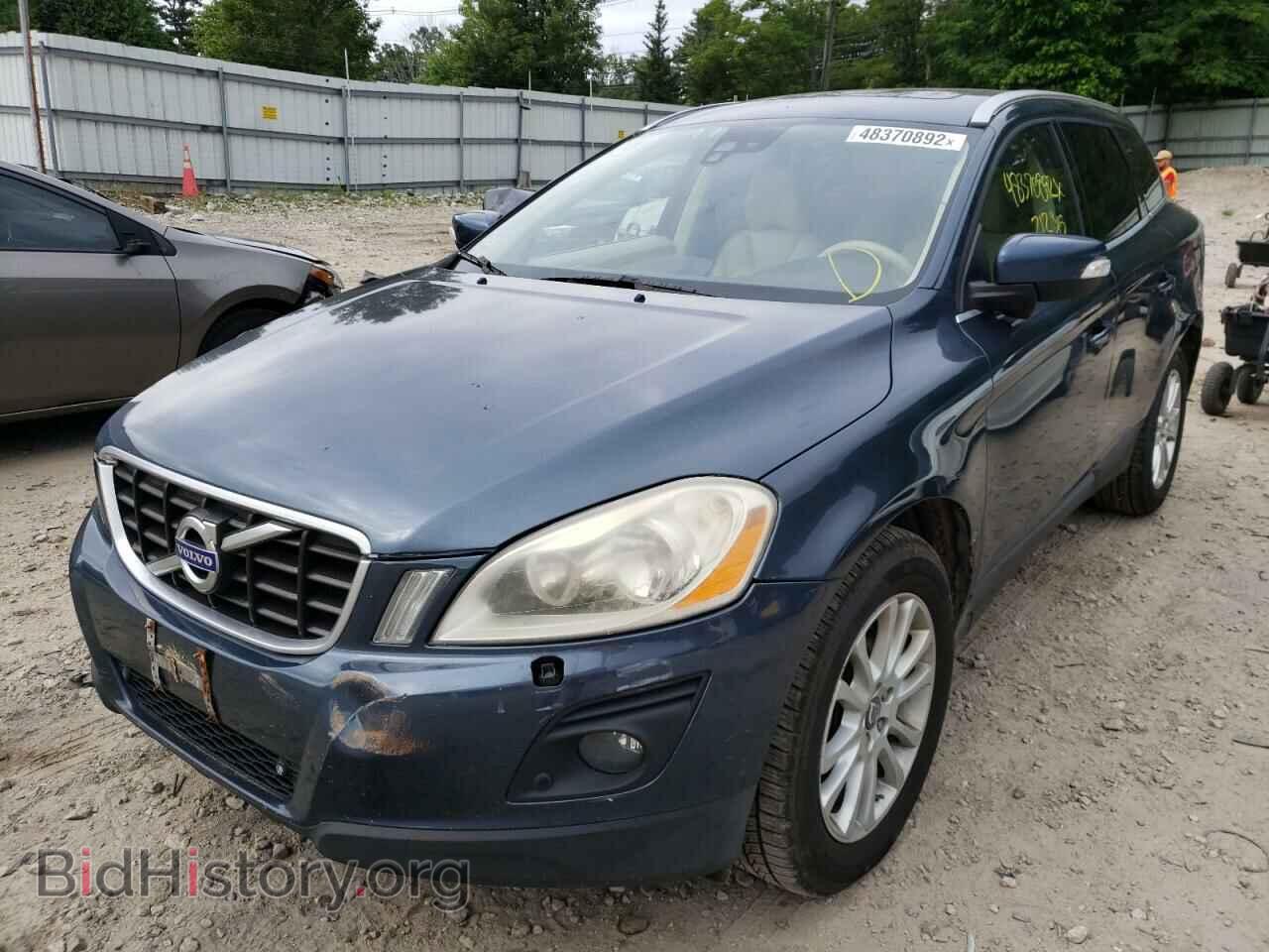 2010 VOLVO XC60 - VIN: YV4992DZ8A2026642 - Фото 2