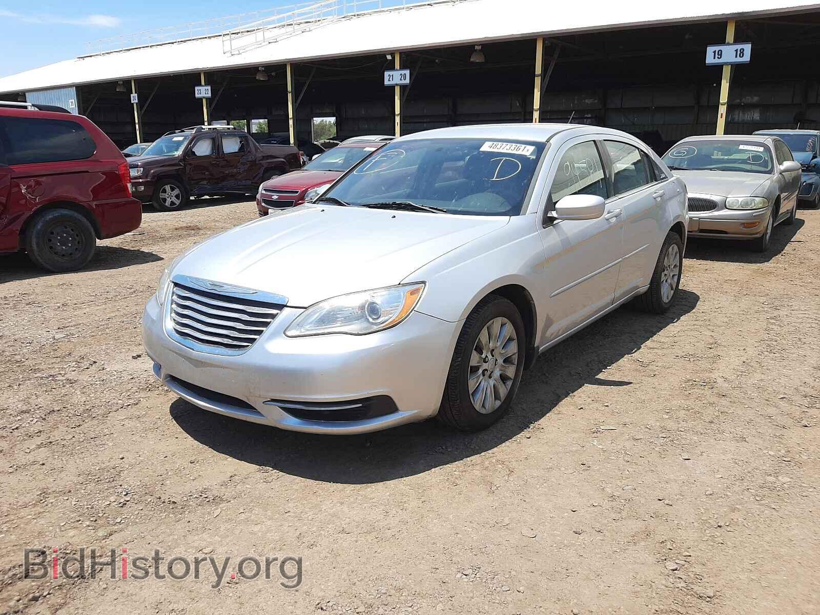 2012 CHRYSLER 200 - VIN: 1C3CCBAB8CN191372 - Фото 2